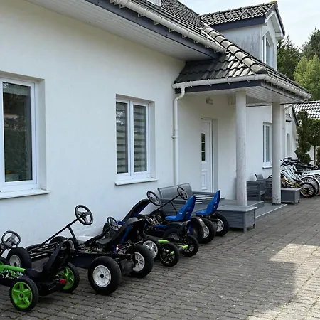 Osrodek Wypoczynkowy Slonce Bobolin Village de vacances Dąbki