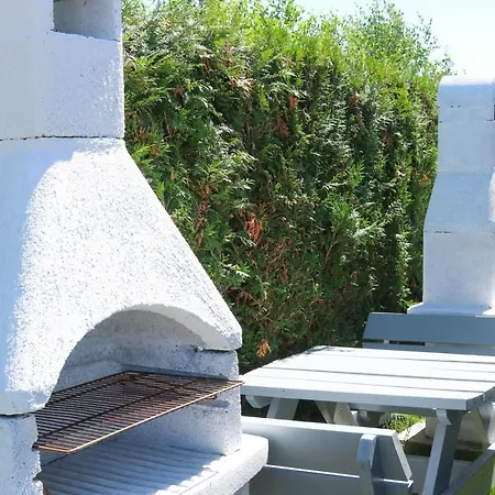 Osrodek Wypoczynkowy Slonce Bobolin * 다브키