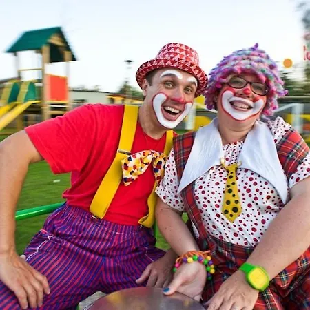 Osrodek Wypoczynkowy Slonce Bobolin Village de vacances Dąbki